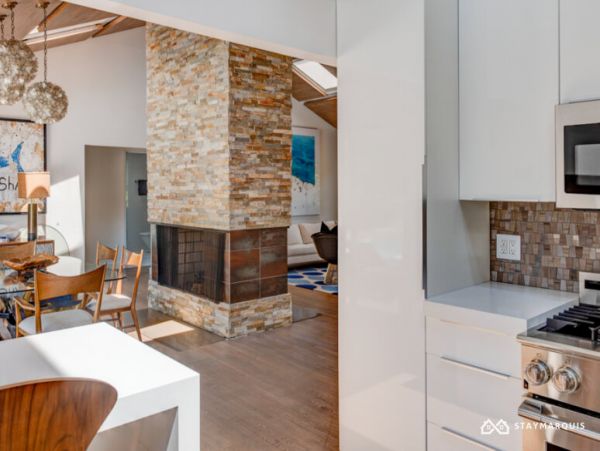 Hamptons Home 1020508