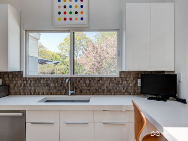 Hamptons Home 1020508