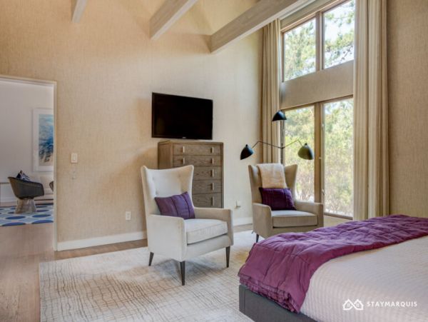 Hamptons Home 1020508