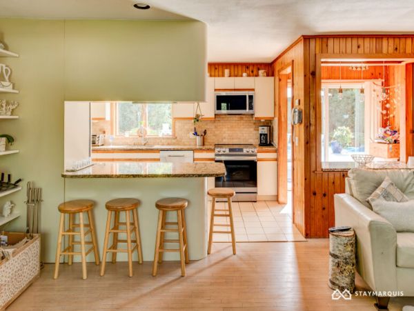 Hamptons Home 1020510