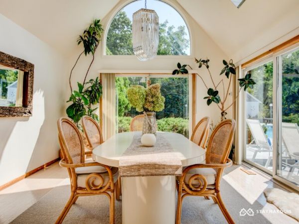 Hamptons Home 1020510