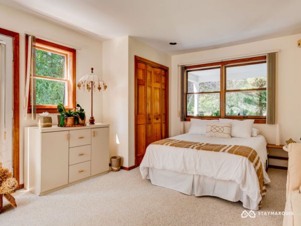 Hamptons Home 1020510