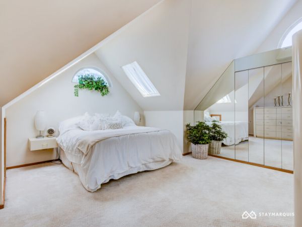 Hamptons Home 1020510