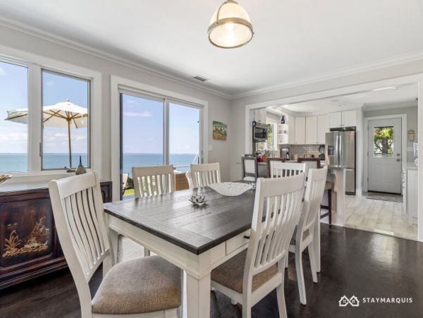 Hamptons Home 1020511