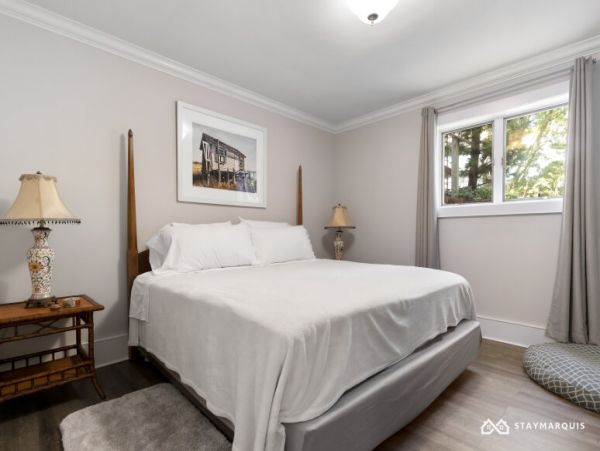 Hamptons Home 1020511