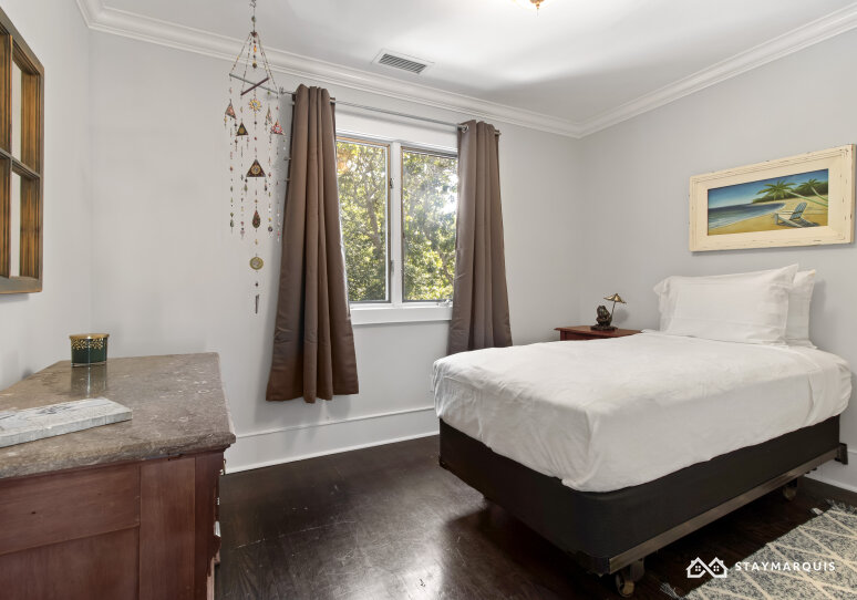 Hamptons Home 1020511
