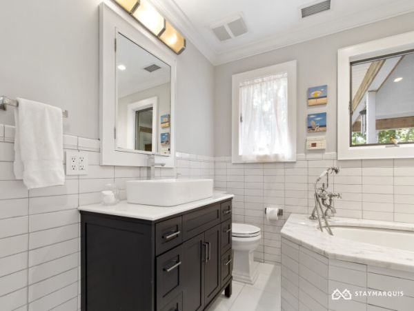 Hamptons Home 1020511