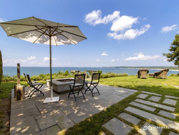 Hamptons Home 1020511