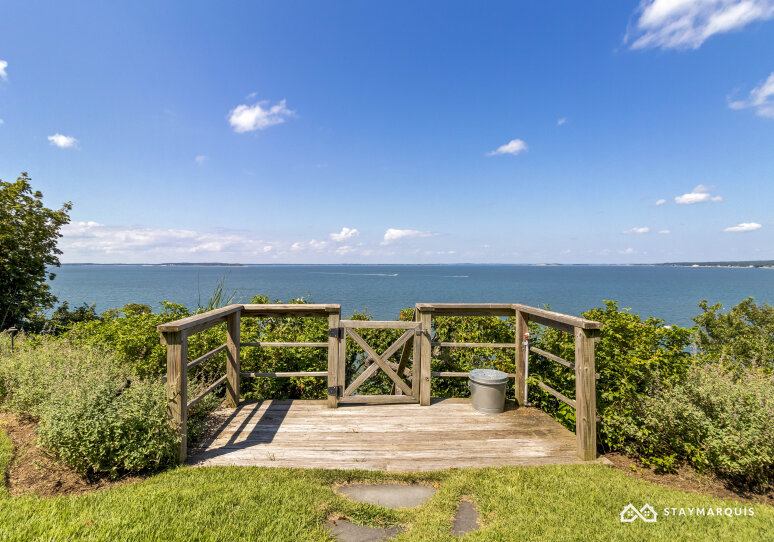 Hamptons Home 1020511