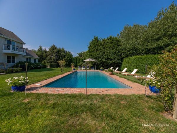 Hamptons Home 1020512