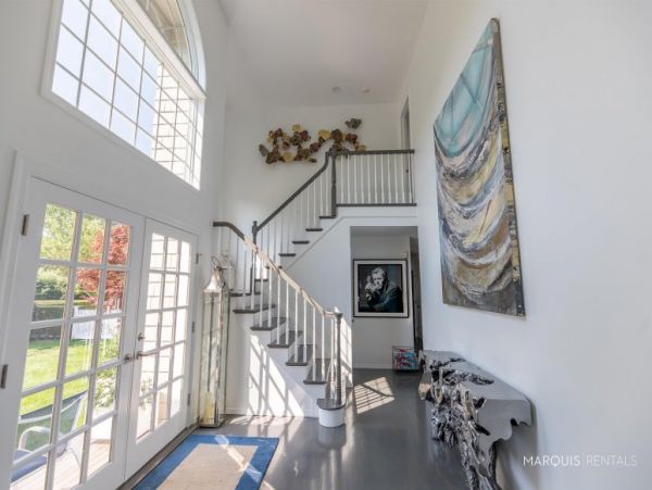 Hamptons Home 1020512