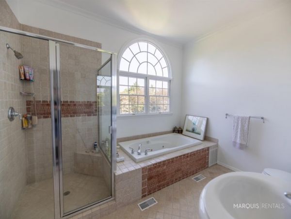 Hamptons Home 1020512