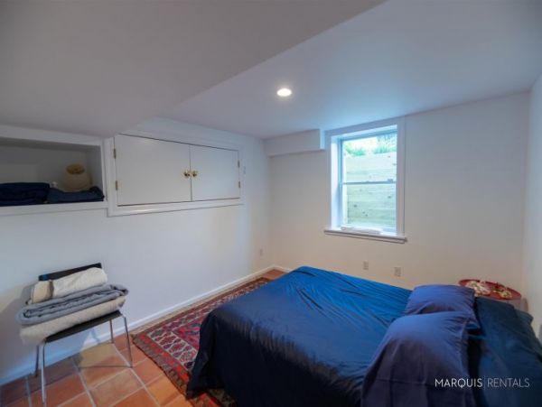 Hamptons Home 1020512