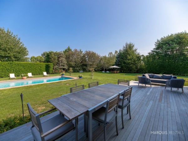 Hamptons Home 1020512