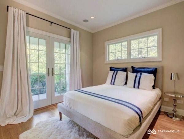 Hamptons Home 1020514
