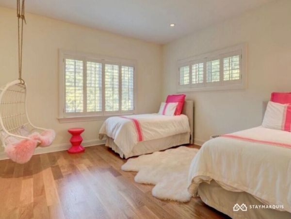 Hamptons Home 1020514
