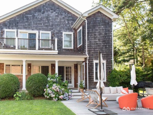Hamptons Home 1020514