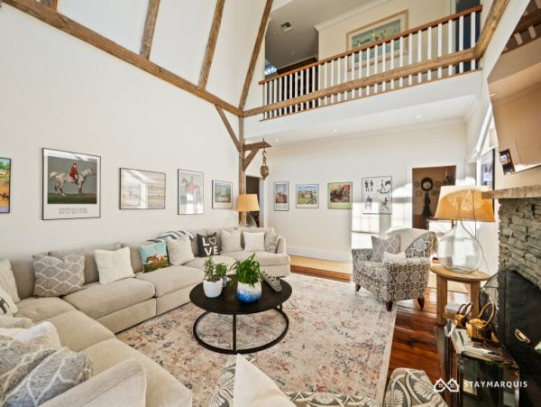 Hamptons Home 1020515