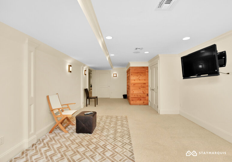Hamptons Home 1020515