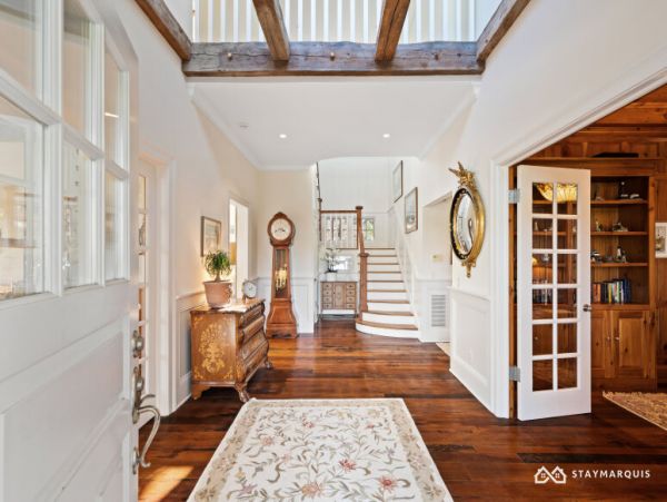 Hamptons Home 1020515