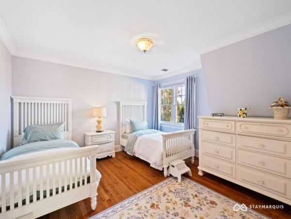 Hamptons Home 1020515