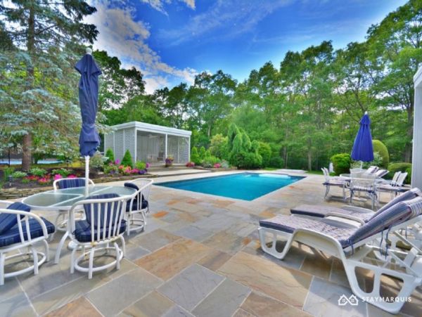 Hamptons Home 1020516