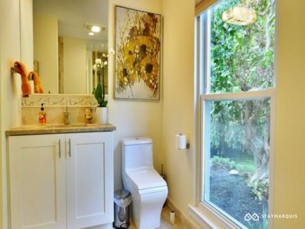 Hamptons Home 1020516