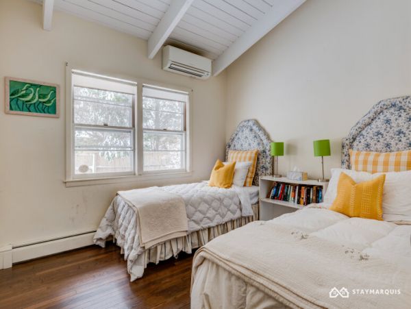Hamptons Home 1020517