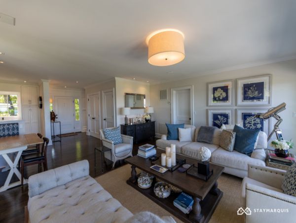 Hamptons Home 1020518
