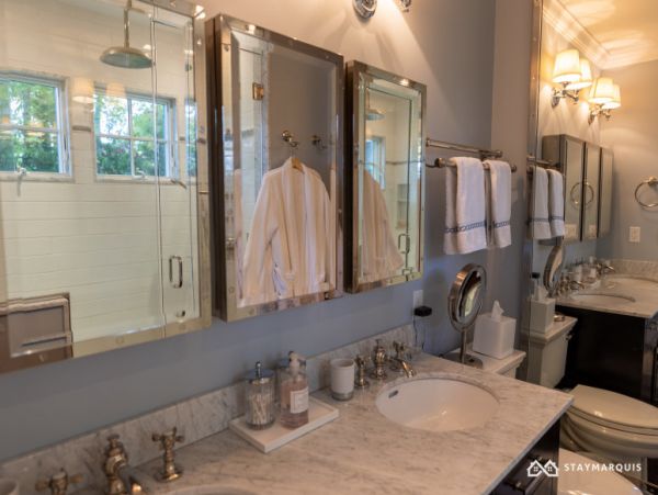 Hamptons Home 1020518
