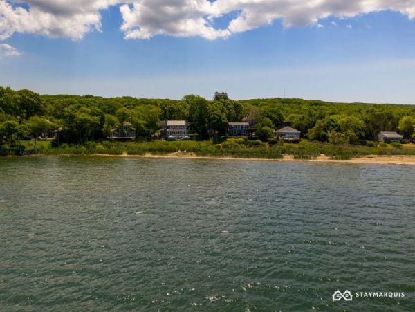 Hamptons Home 1020518