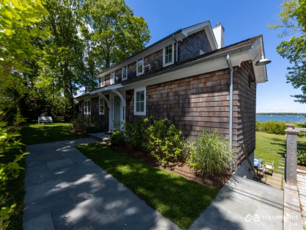 Hamptons Home 1020518