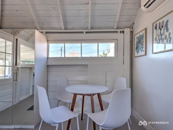 Hamptons Home 1020519