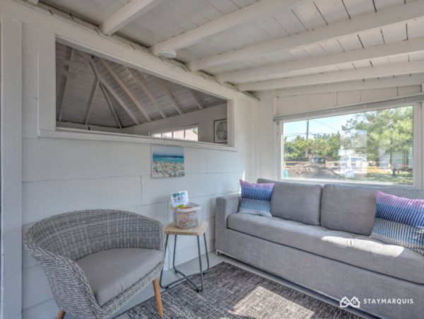 Hamptons Home 1020519