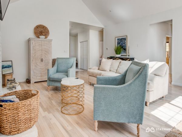Hamptons Home 1020520