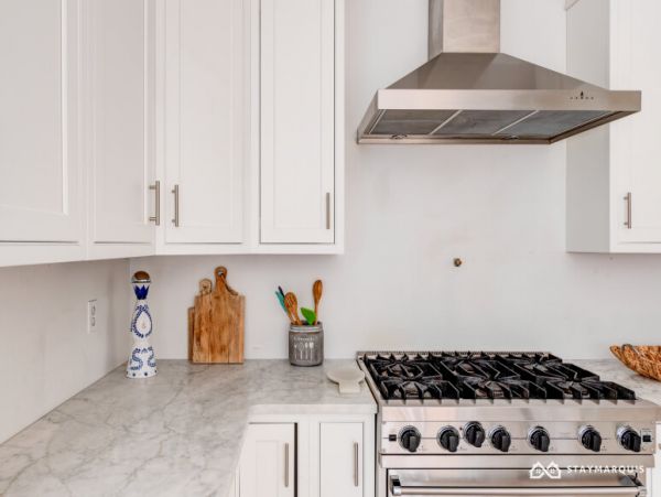 Hamptons Home 1020520