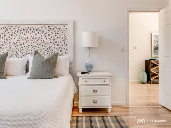 Hamptons Home 1020520