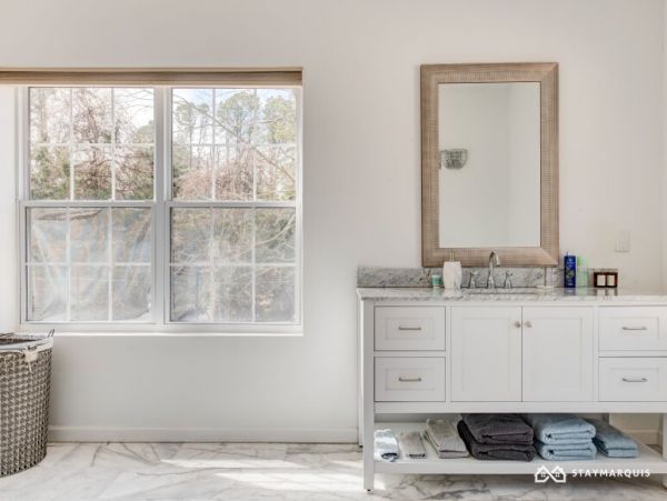 Hamptons Home 1020520