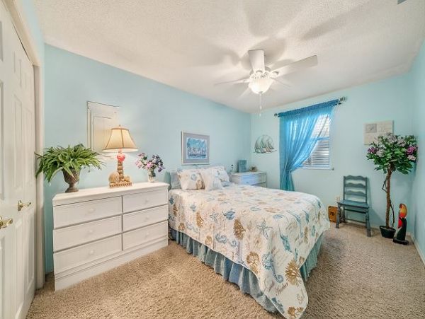 Cozy 2-Bedroom Retreat on Anna Maria Island