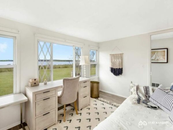 Hamptons Home 1020522