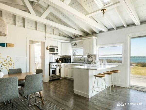 Hamptons Home 1020522