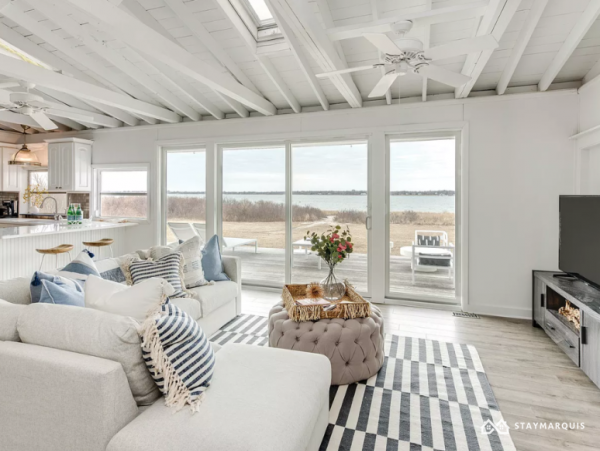 Hamptons Home 1020522
