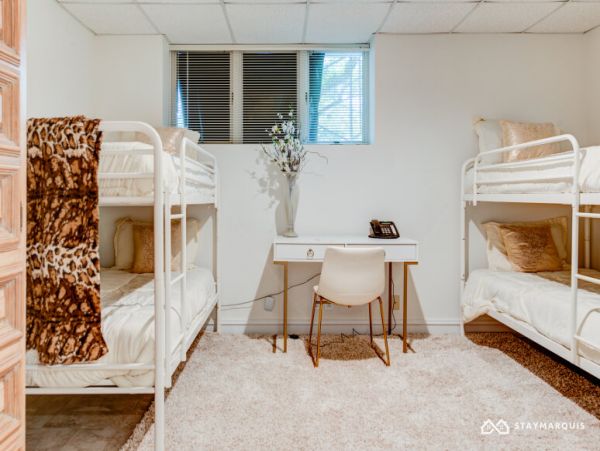 Hamptons Home 1020523