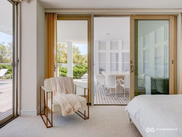 Hamptons Home 1020523