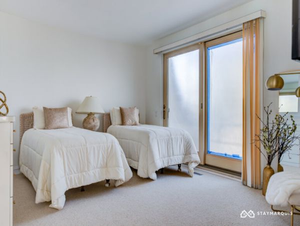 Hamptons Home 1020523