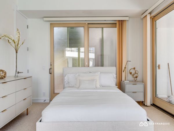 Hamptons Home 1020523