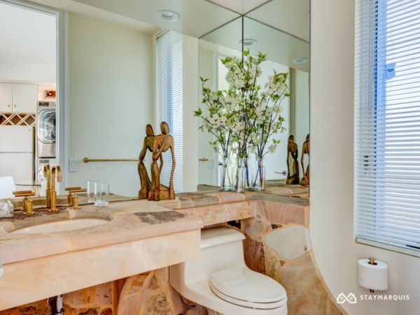 Hamptons Home 1020523