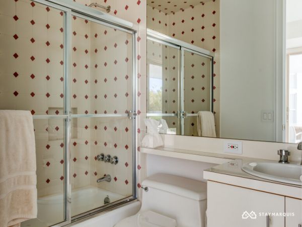 Hamptons Home 1020523