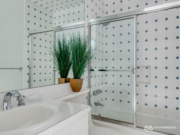 Hamptons Home 1020523