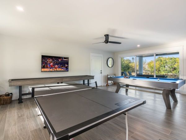 Four Bedroom Luxurious Retreat in Anna Maria Island